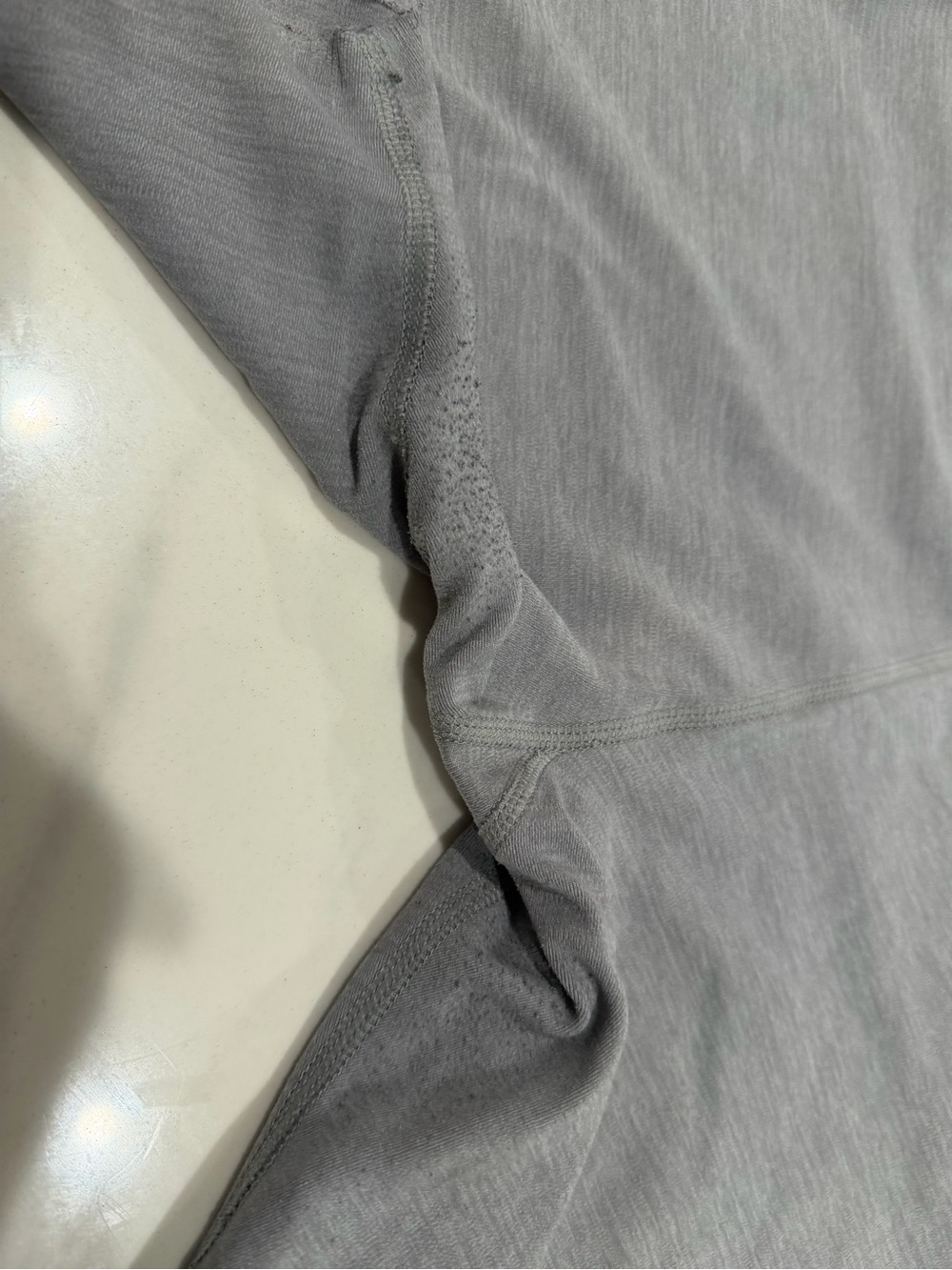 Nike Heather Gray High-Rise Bike Shorts - Picture 5 of 6